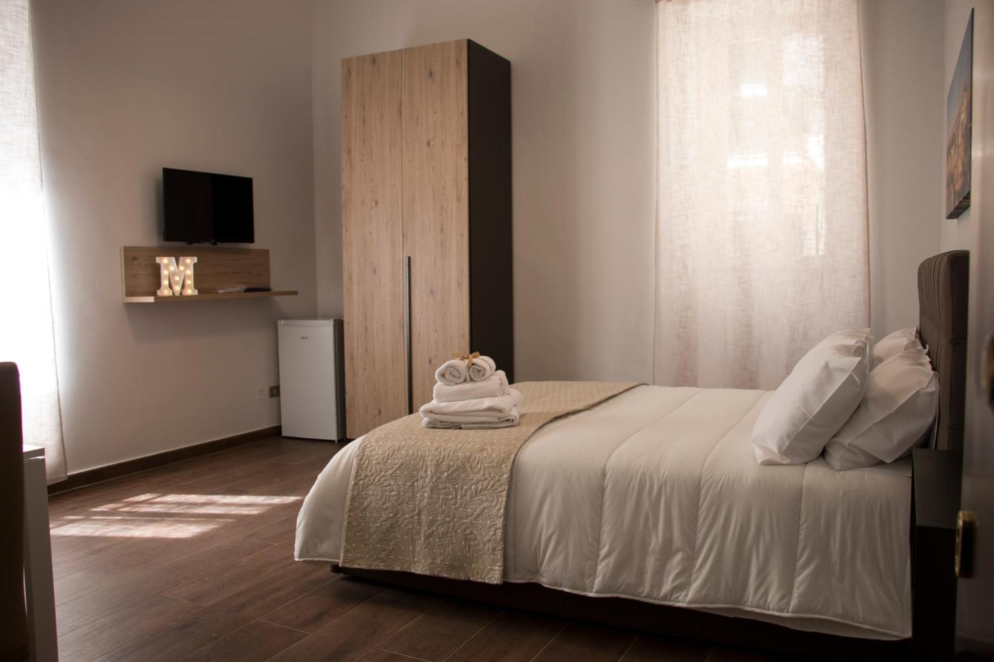 B&B Montebello Trani Eksteriør bilde
