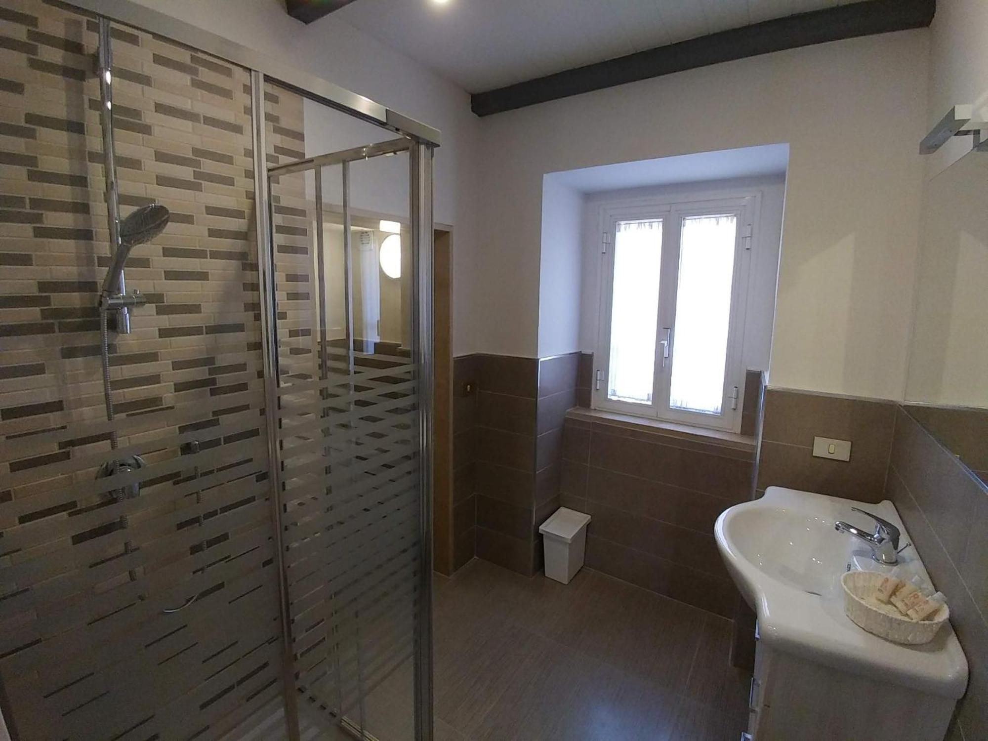 B&B Montebello Trani Eksteriør bilde