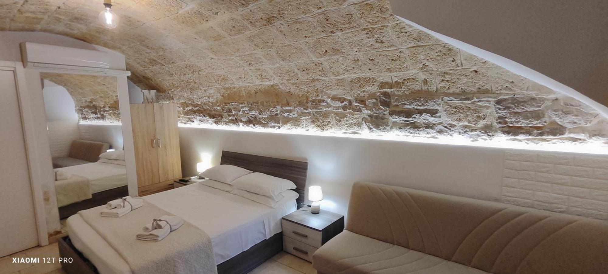 B&B Montebello Trani Eksteriør bilde