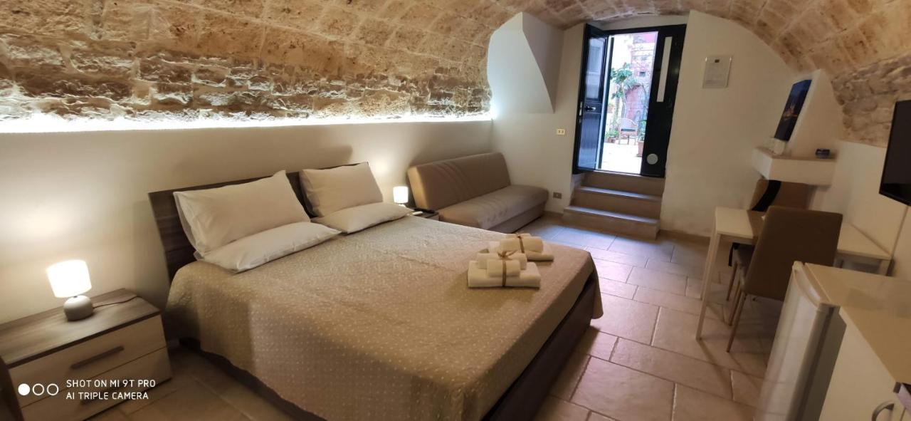 B&B Montebello Trani Eksteriør bilde